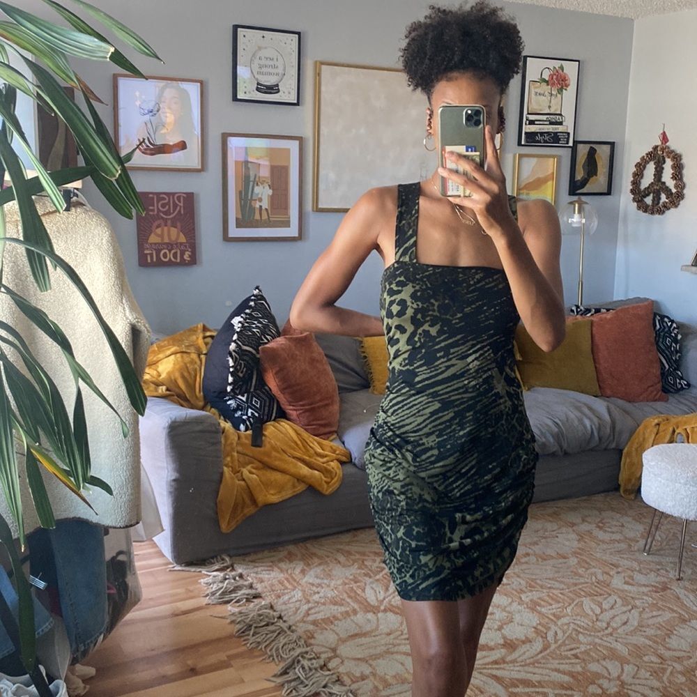 G by Guess Animal Print Dress - Picture 3 of 9